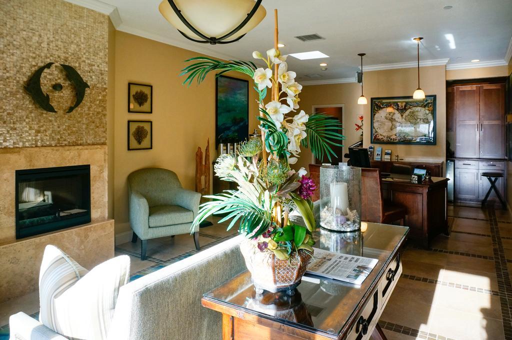 Blue Dolphin Inn Cambria Bagian luar foto